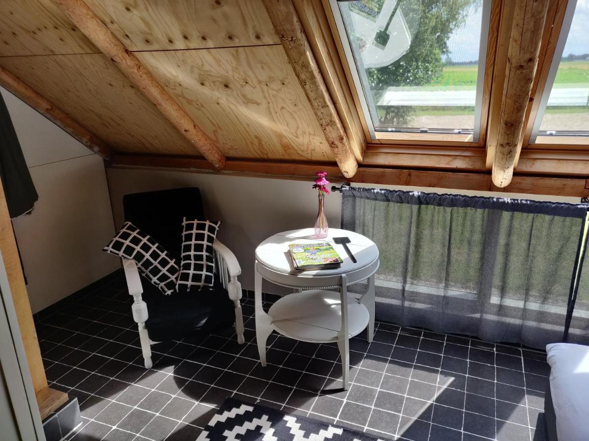 Het Vlieghuisje Coevorden Luaran gambar